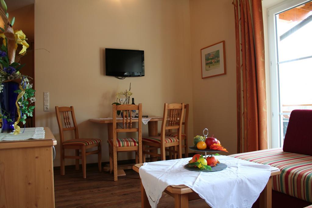 Hotel Gasthof Schweizerhaus 스투흘펠덴 외부 사진