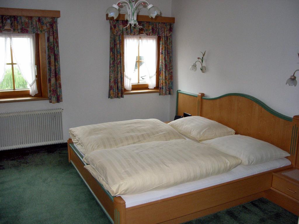 Hotel Gasthof Schweizerhaus 스투흘펠덴 객실 사진