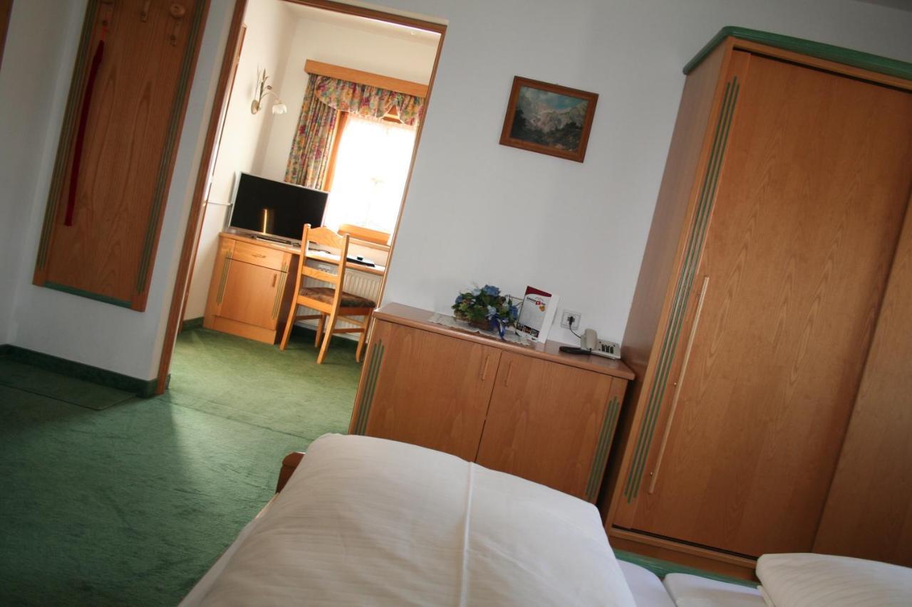 Hotel Gasthof Schweizerhaus 스투흘펠덴 외부 사진