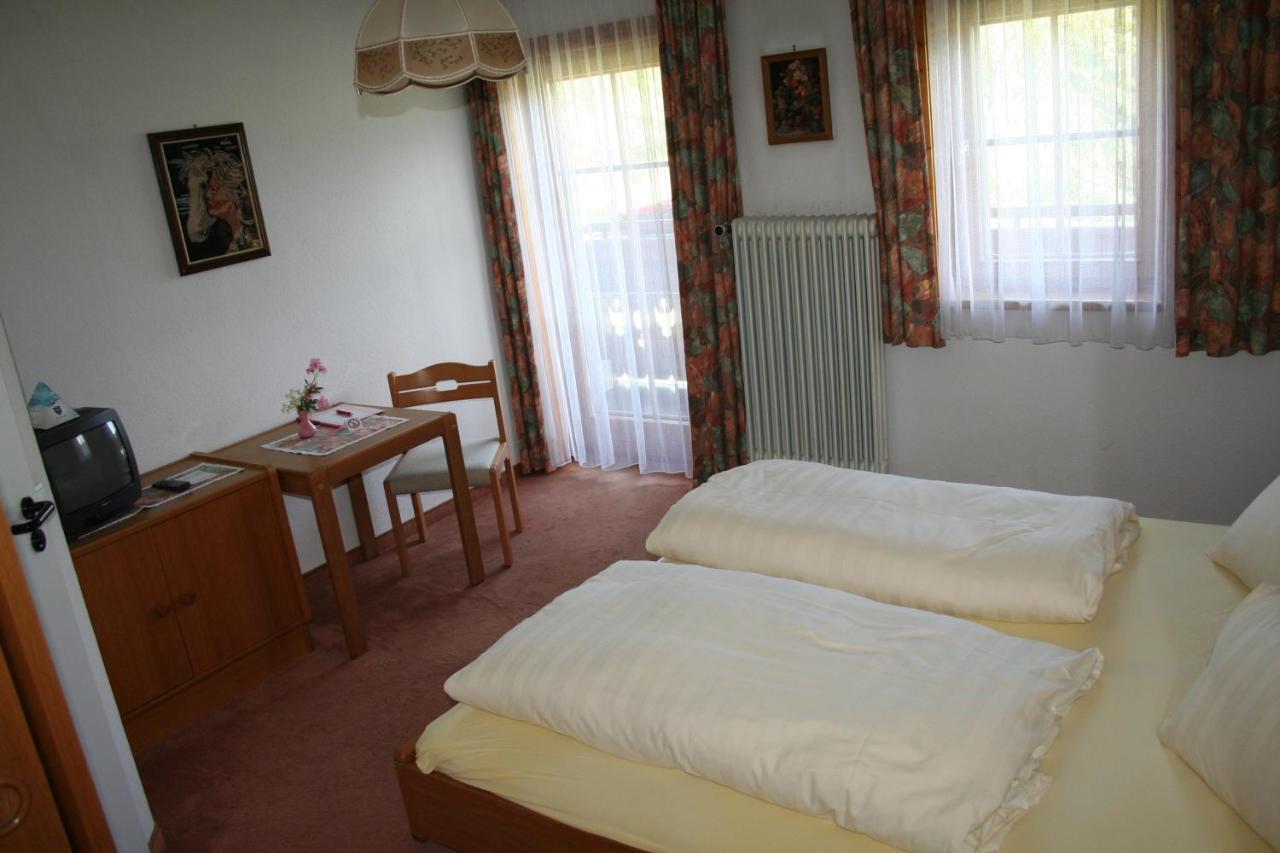 Hotel Gasthof Schweizerhaus 스투흘펠덴 객실 사진
